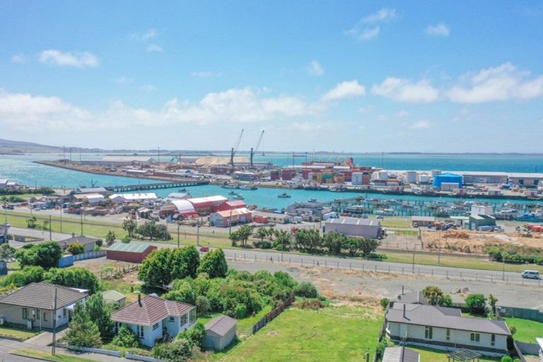 Photo of property in 196 Barrow Street, Bluff, 9814