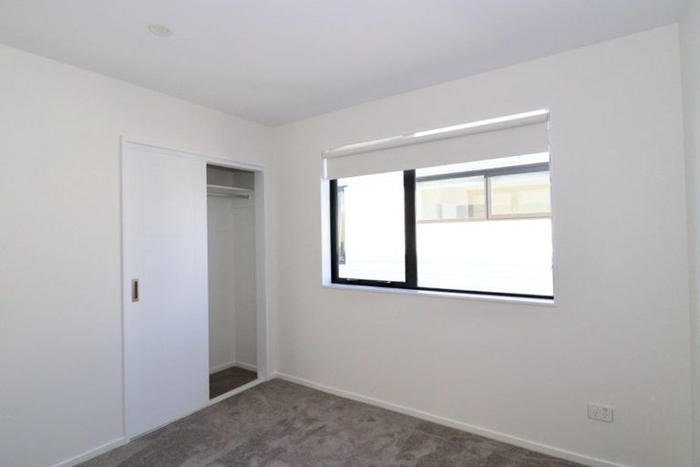 Photo of property in 8b Britannia Place, Half Moon Bay, Auckland, 2012