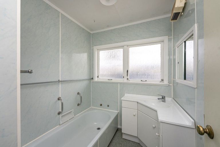 Photo of property in 47 Freemans Road, Otaki, 5512