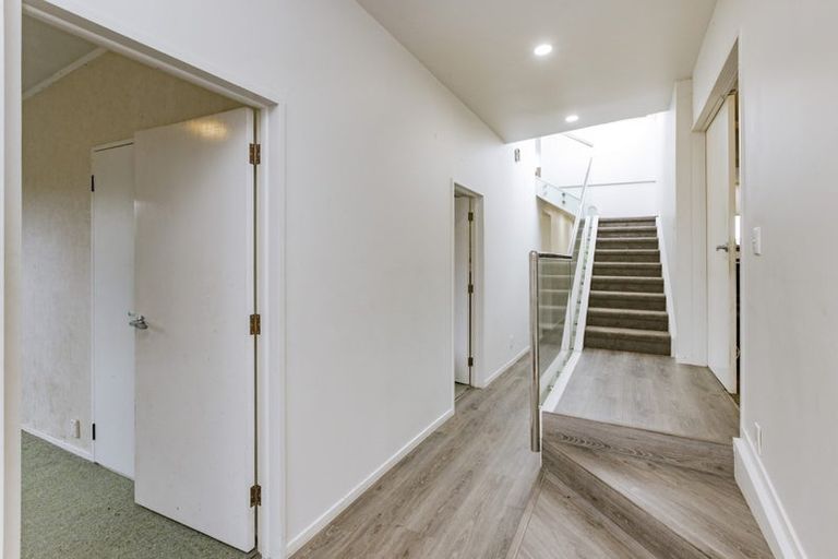 Photo of property in 13 Magnolia Avenue, Opaheke, Papakura, 2113