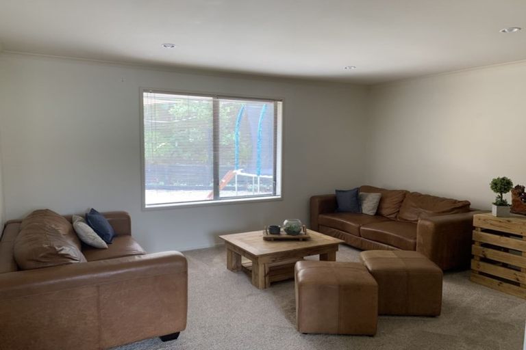 Photo of property in 9 Toomer Place, Beachlands, Auckland, 2018