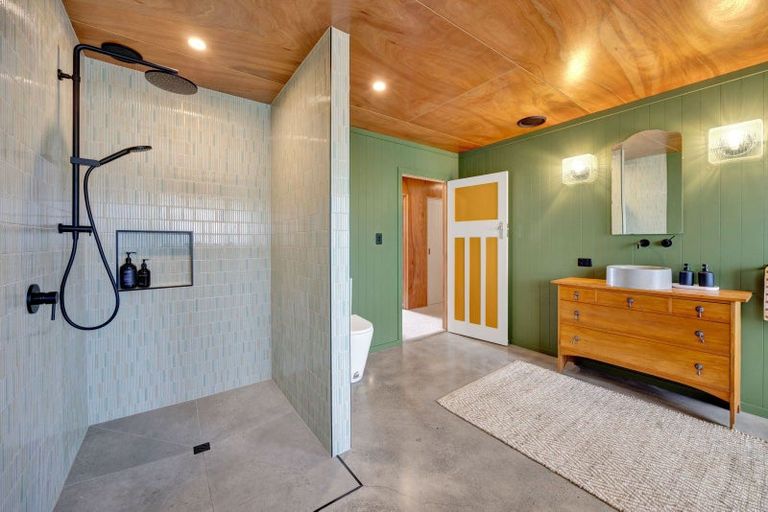 Photo of property in 27 Wilson Road, Urenui, 4375