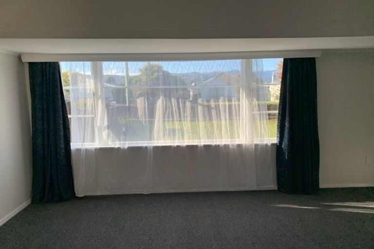 Photo of property in 33 Bowen Street, Levin, 5510