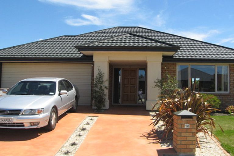 Photo of property in 18 Mistral Road, Northwood, Christchurch, 8051