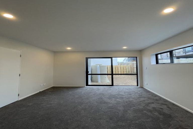 Photo of property in 26a Reeves Road, Pakuranga, Auckland, 2010