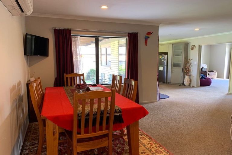 Photo of property in 19 Barwick Place, Huntington, Hamilton, 3210