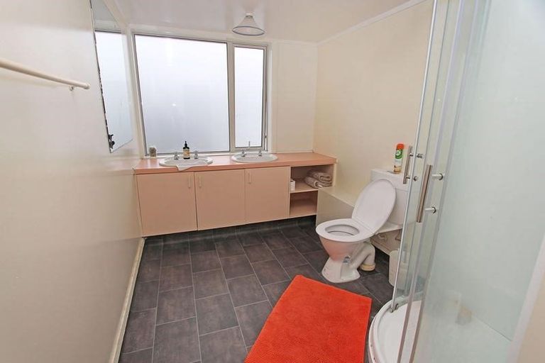 Photo of property in 40 Bank Street, North East Valley, Dunedin, 9010