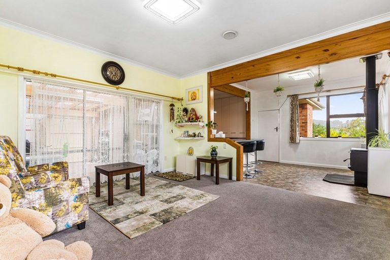 Photo of property in 35 Robertson Street, Glenholme, Rotorua, 3010
