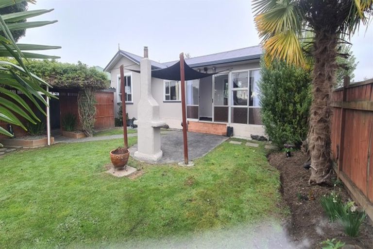 Photo of property in 81 Meeanee Road, Taradale, Napier, 4112