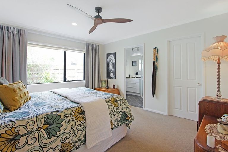 Photo of property in 148 Gravatt Road, Papamoa Beach, Papamoa, 3118