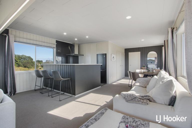 Photo of property in 287 Seaforth Road, Waihi Beach, 3611