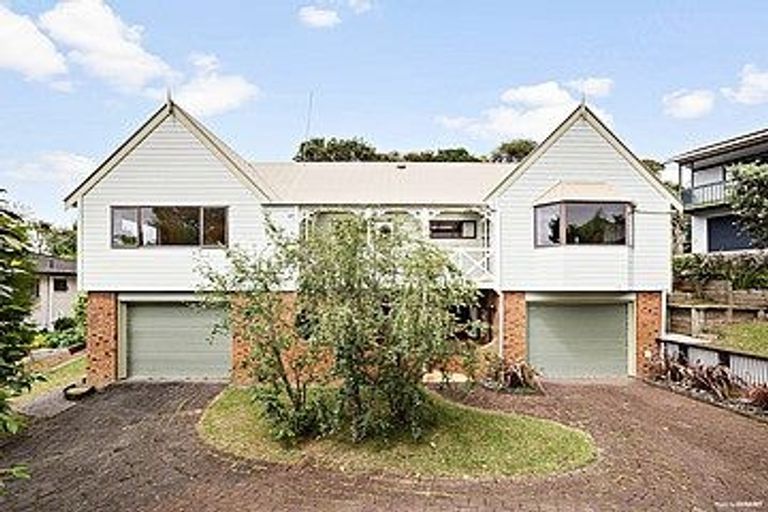 Photo of property in 68 Redwing Street, Browns Bay, Auckland, 0630