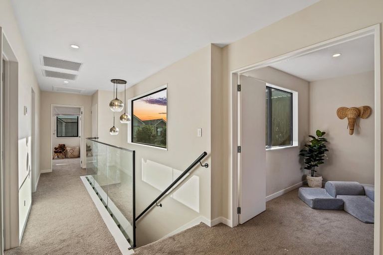 Photo of property in 64 Glidepath Road, Hobsonville, Auckland, 0616