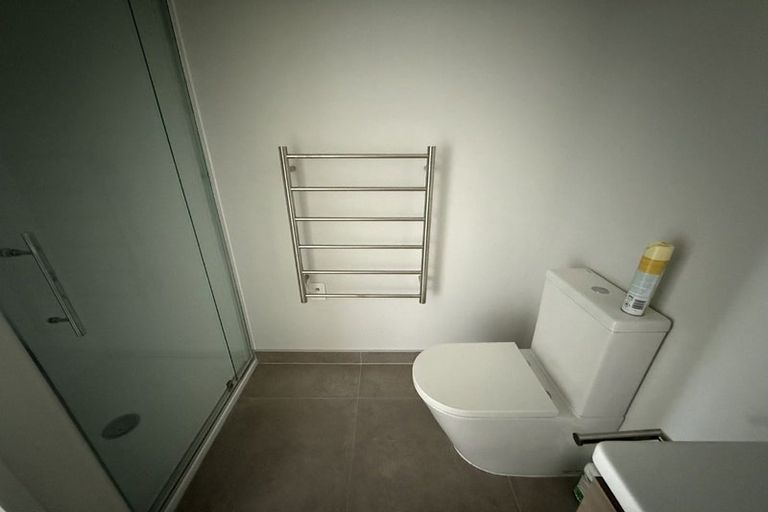 Photo of property in 37 Maraeariki Avenue, Orewa, 0931