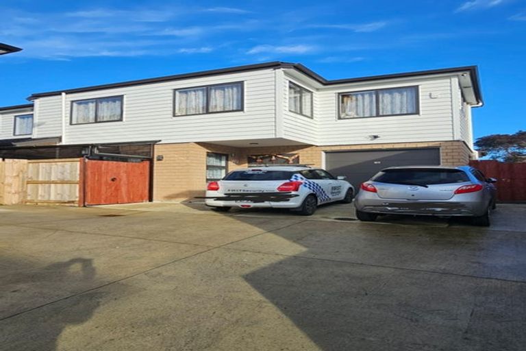 Photo of property in 75a Andrew Road, Howick, Auckland, 2010