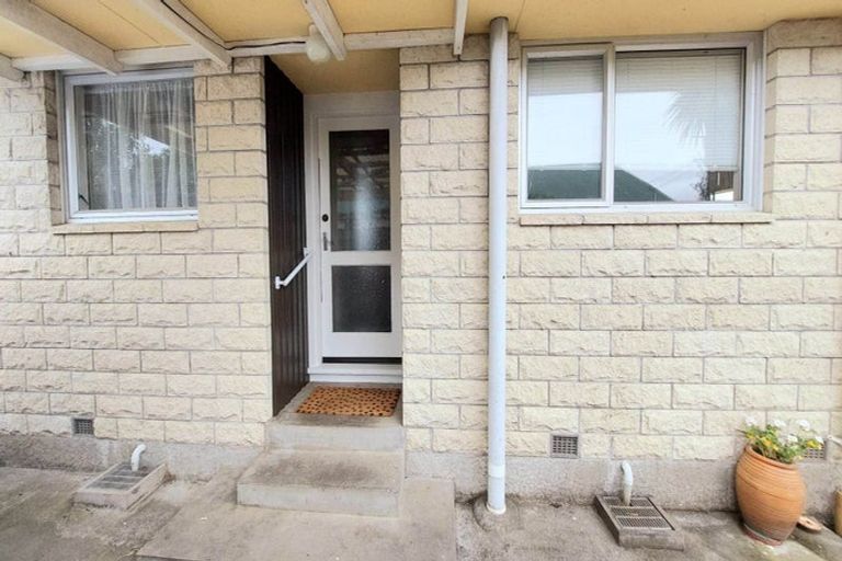 Photo of property in 61 Market Street, Leeston, 7632