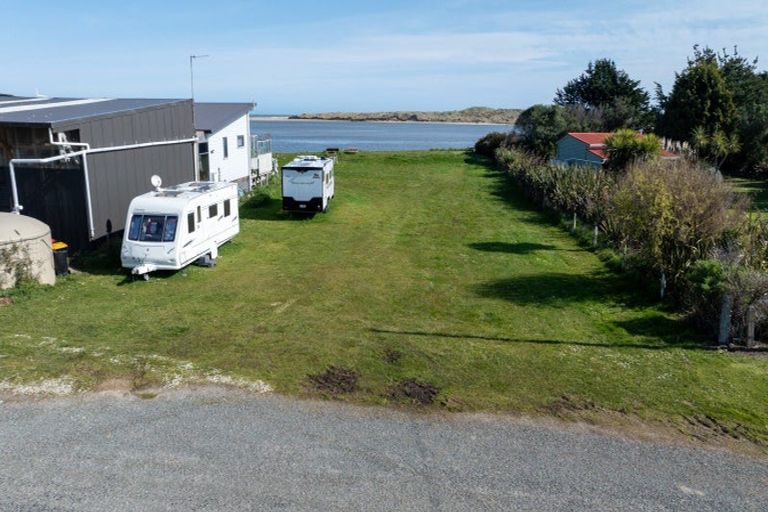 Photo of property in 50 Neva Street, Fortrose, Tokanui, 9875