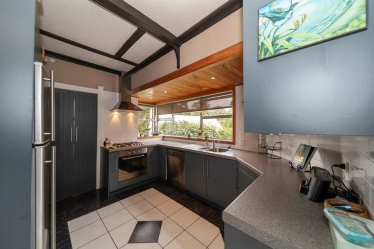 Photo of property in 66 Gilbert Street, New Plymouth, 4310