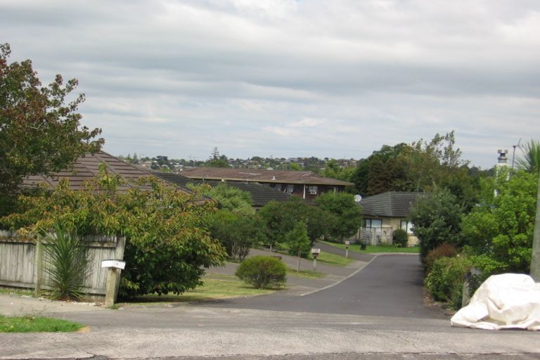 Photo of property in 8a Aotea Road, Glen Eden, Auckland, 0602