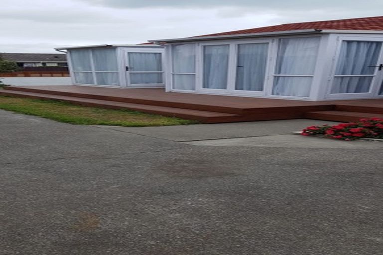 Photo of property in 12 Pandora Street, North New Brighton, Christchurch, 8083