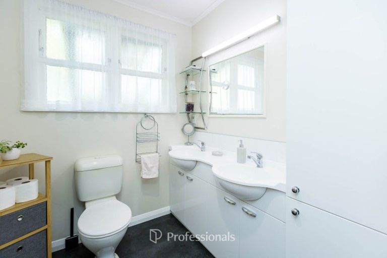 Photo of property in 36 Black Beech Street, Birchville, Upper Hutt, 5018