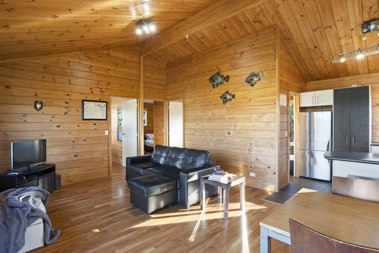Photo of property in 499 Clark And Denize Road, Pukekawa, Tuakau, 2696