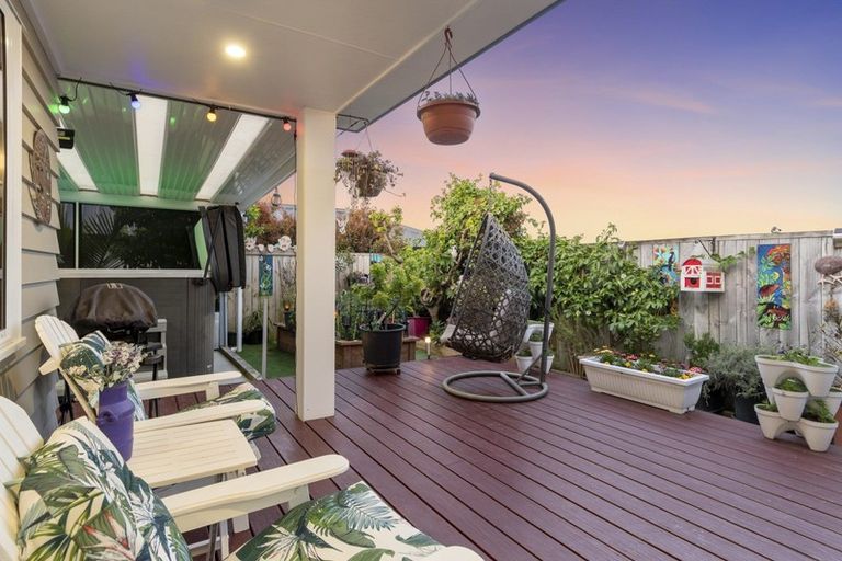 Photo of property in 142 Rowesdale Drive, Ohauiti, Tauranga, 3112