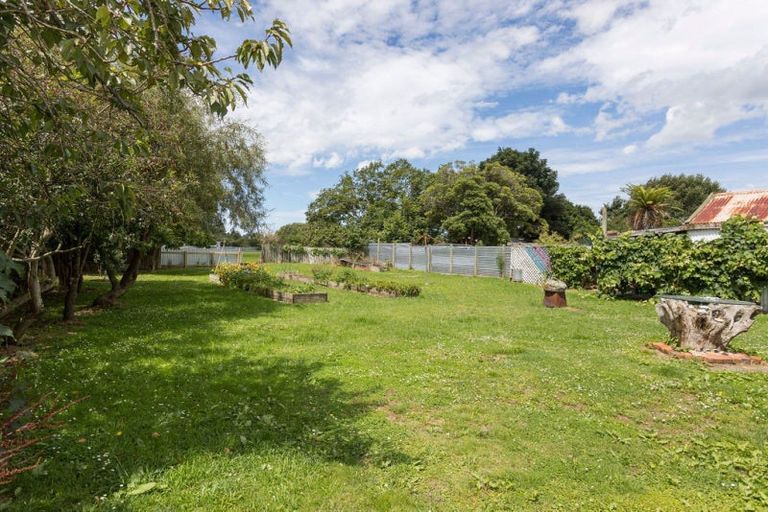 Photo of property in 49 Swinburn Street, Dannevirke, 4930