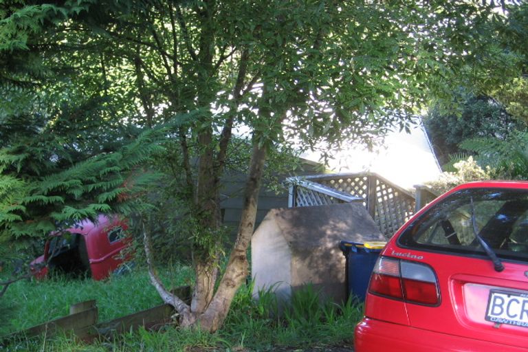 Photo of property in 46 Laingholm Drive, Laingholm, Auckland, 0604