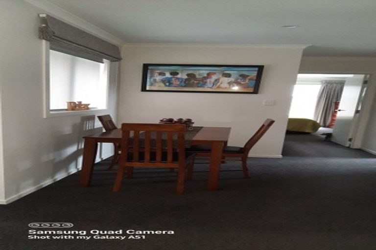 Photo of property in 3 Manawaroa Close, Grandview Heights, Hamilton, 3200