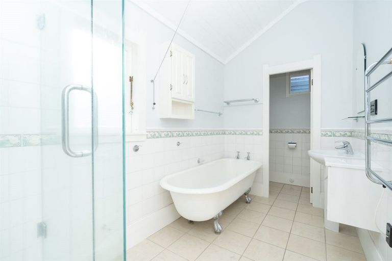 Photo of property in 3 Young Street, Claudelands, Hamilton, 3214