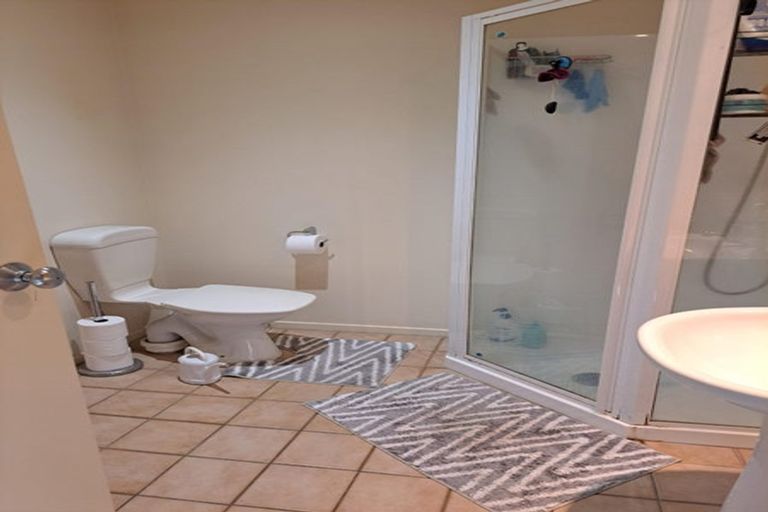 Photo of property in 53/2 Armoy Drive, East Tamaki, Auckland, 2016