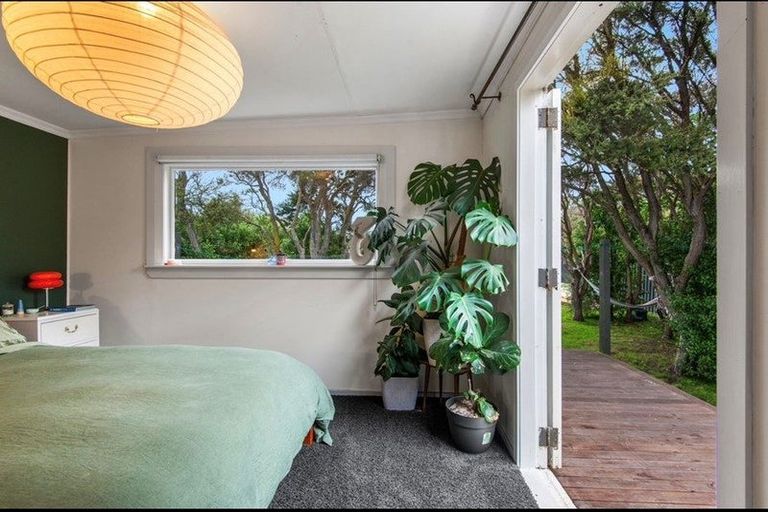 Photo of property in 92 Beach Road, Long Beach, Port Chalmers, 9081