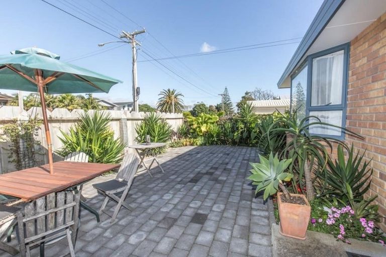 Photo of property in 67a Simpson Road, Papamoa Beach, Papamoa, 3118