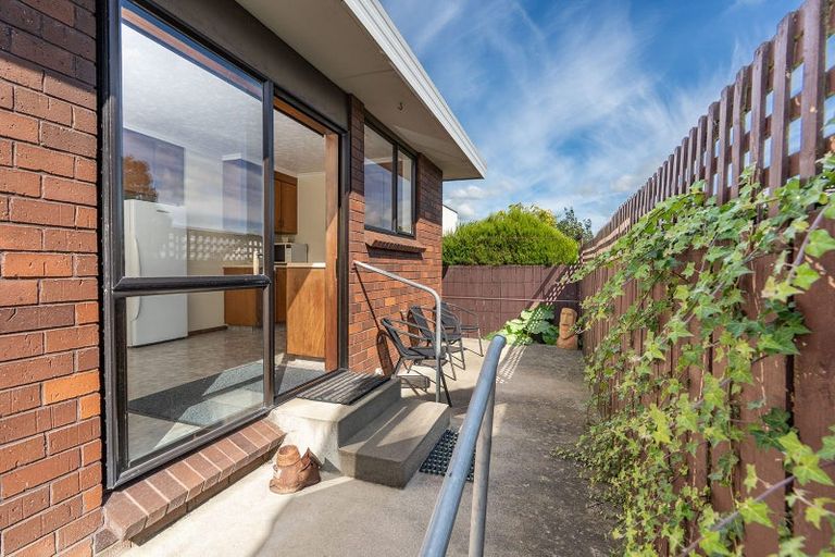 Photo of property in 16 Irvine Street, Mosgiel, 9024