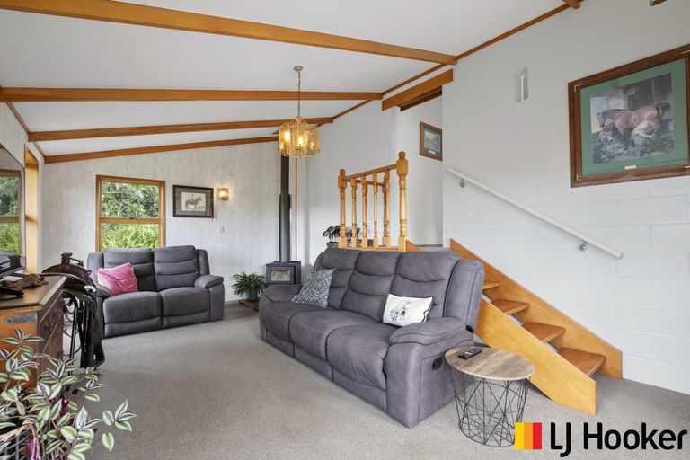 Photo of property in 15 Kelland Road, Pollok, Waiuku, 2683