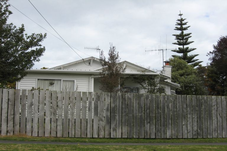 Photo of property in 6 Toro Street, Durie Hill, Whanganui, 4500