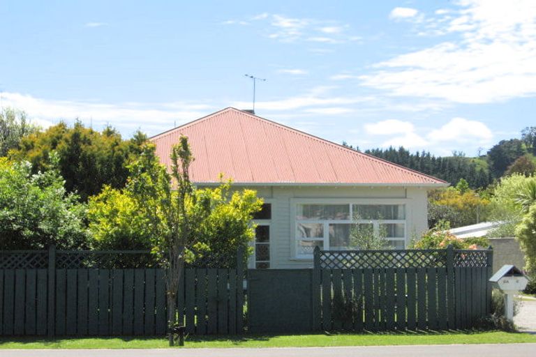 Photo of property in 6 Iranui Road, Inner Kaiti, Gisborne, 4010