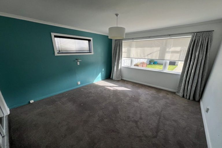 Photo of property in 78 Oxford Street, Tawa, Wellington, 5028