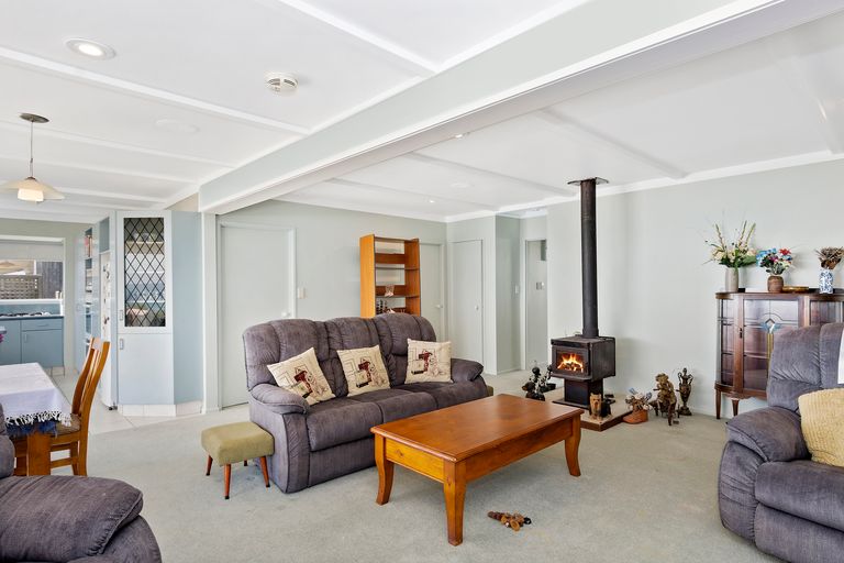 Photo of property in 359 Pukehina Parade, Pukehina, Te Puke, 3189