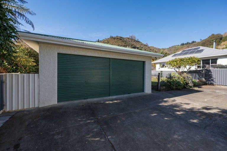 Photo of property in 235 Nile Street, Maitai, Nelson, 7010