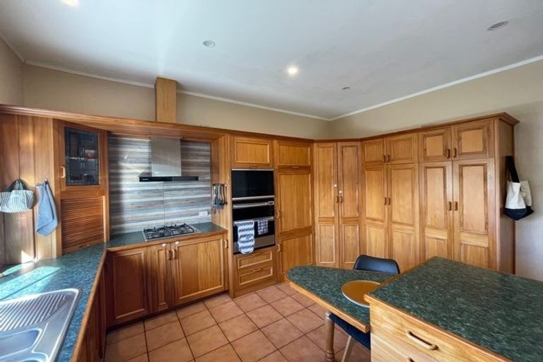 Photo of property in 96 Knights Road, Hutt Central, Lower Hutt, 5010