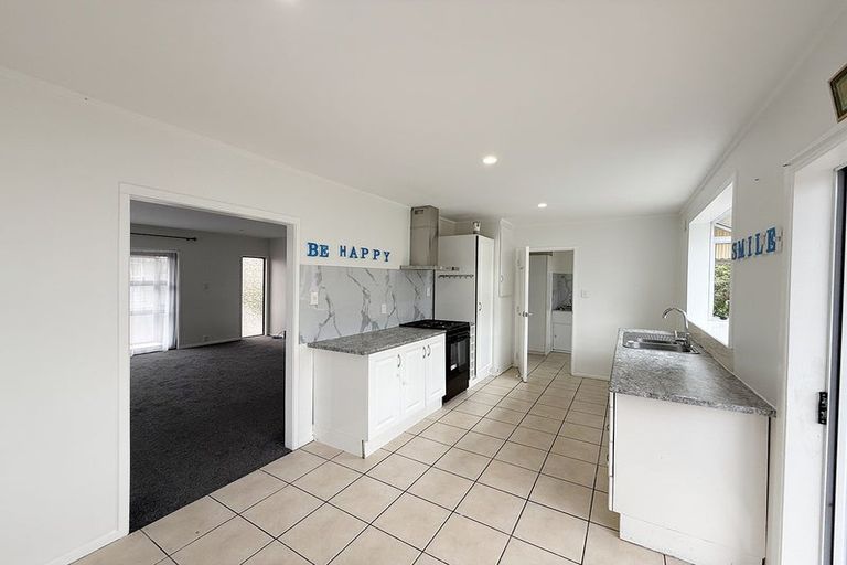 Photo of property in 7 Opal Avenue, Pakuranga, Auckland, 2010
