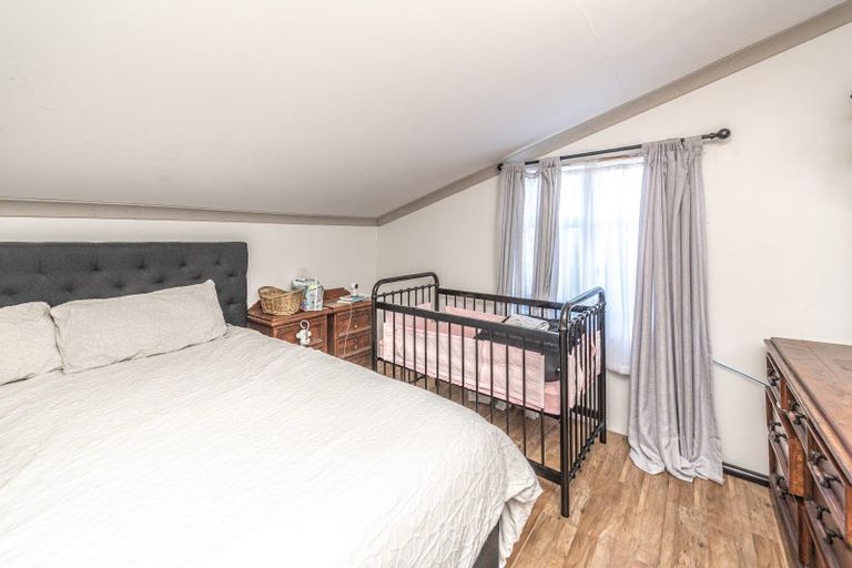 Photo of property in 12 Kowhai Street, Castlecliff, Whanganui, 4501