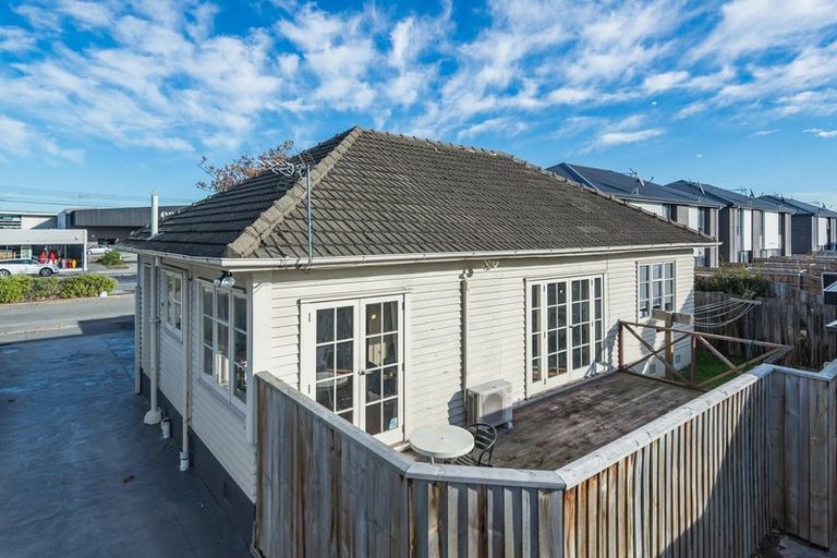 Photo of property in 176 Blenheim Road, Riccarton, Christchurch, 8041