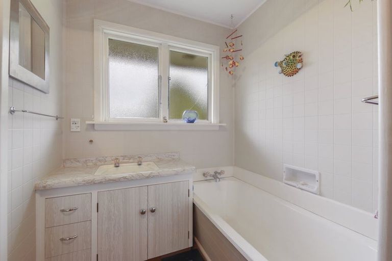 Photo of property in 109 High Street, Oxford, 7430