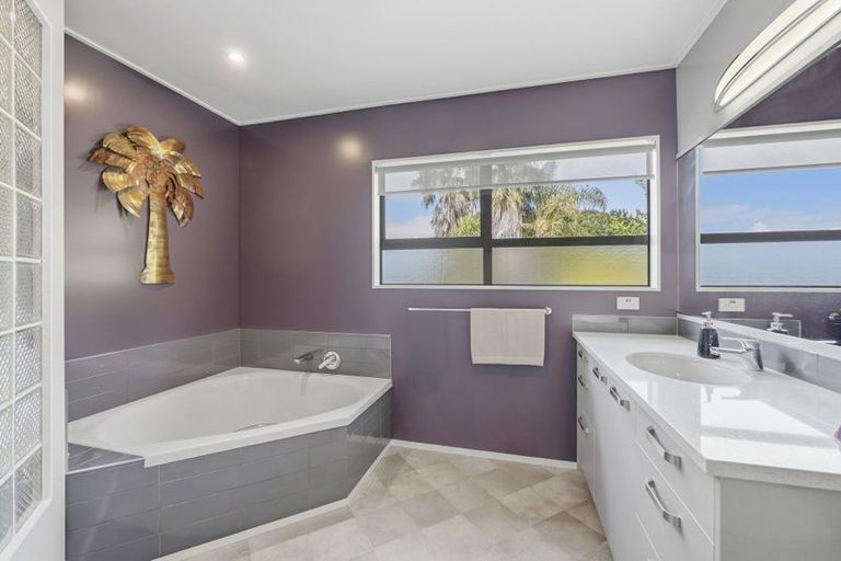Photo of property in 14 Cherrywood Street, Pukete, Hamilton, 3200