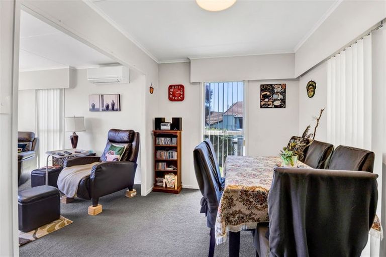 Photo of property in 1 Antonia Place, Bell Block, New Plymouth, 4312