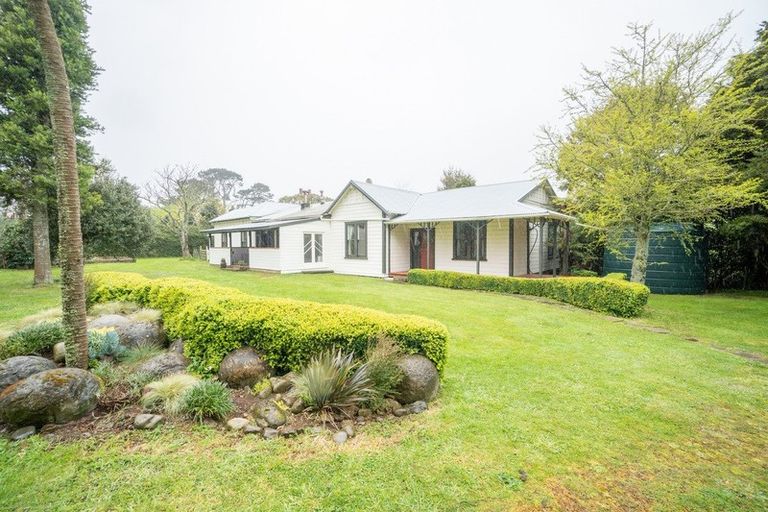 Photo of property in 832 Mako Mako Road, Pahiatua, 4983