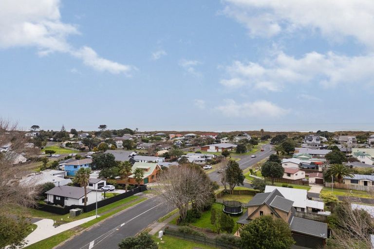 Photo of property in 16a Hartford Avenue, Papamoa Beach, Papamoa, 3118